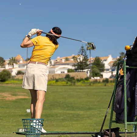 호텔 Duquesa Golf Club